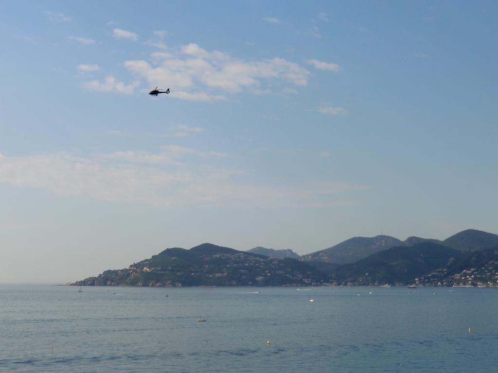 Cannes - View Cap Esterel المظهر الخارجي الصورة